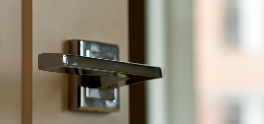 Door Lever Knob Repair in Rubidoux, California